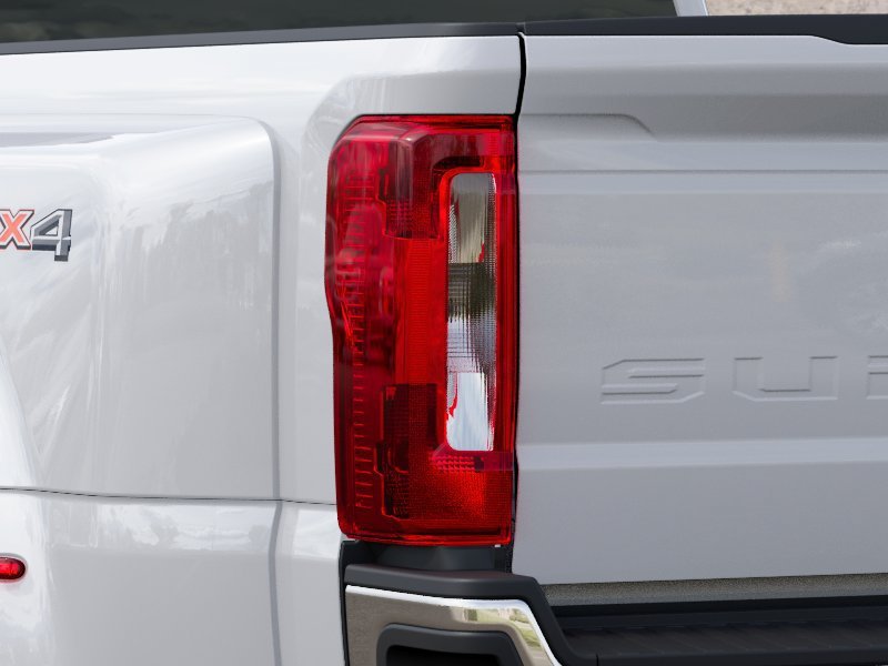 New 2027 White Ford XLT image 21
