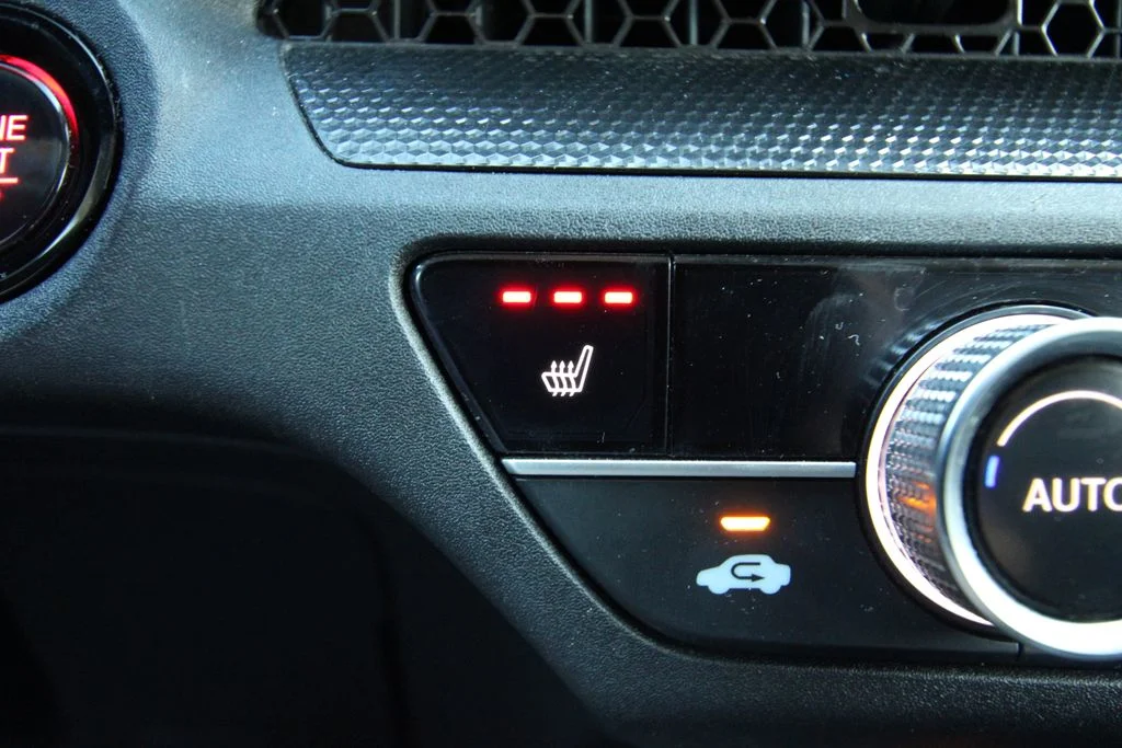 Used 2025  Honda EX image 29