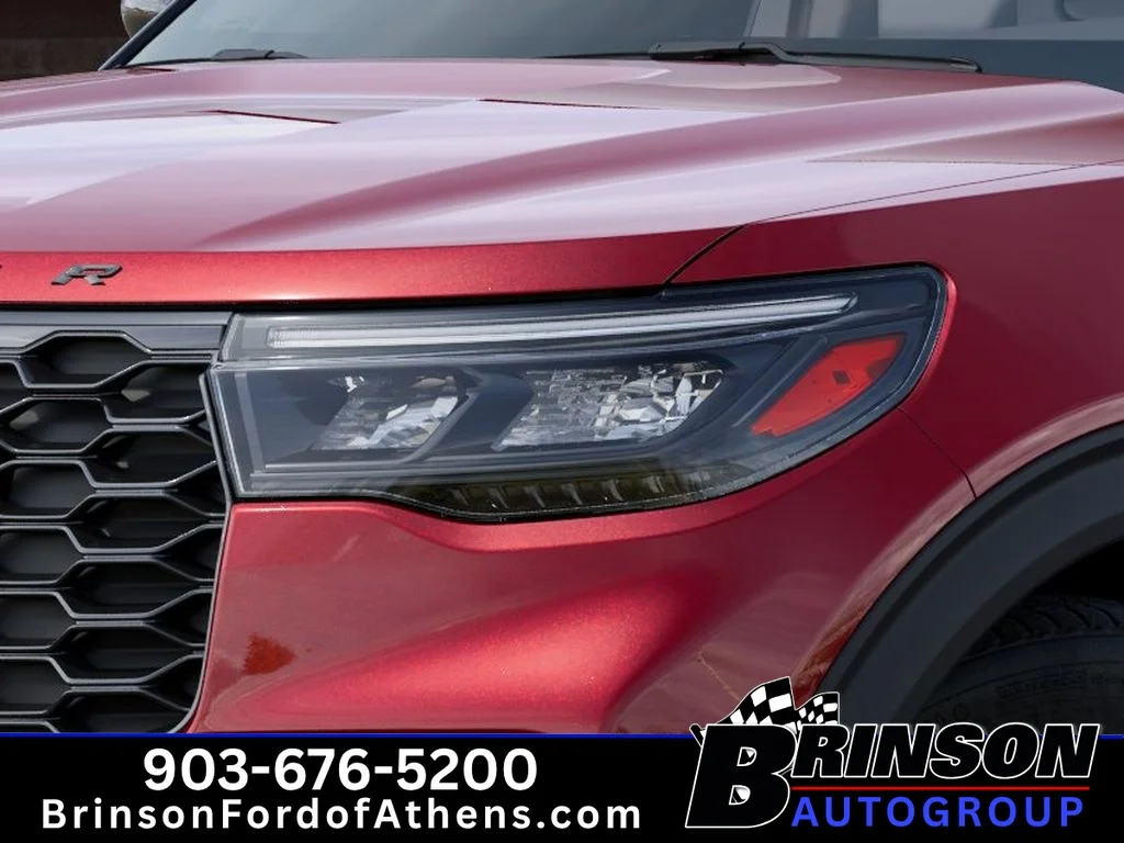 New 2027 Ruby Red Metallic Tinted Clearcoat Ford ST-Line image 18