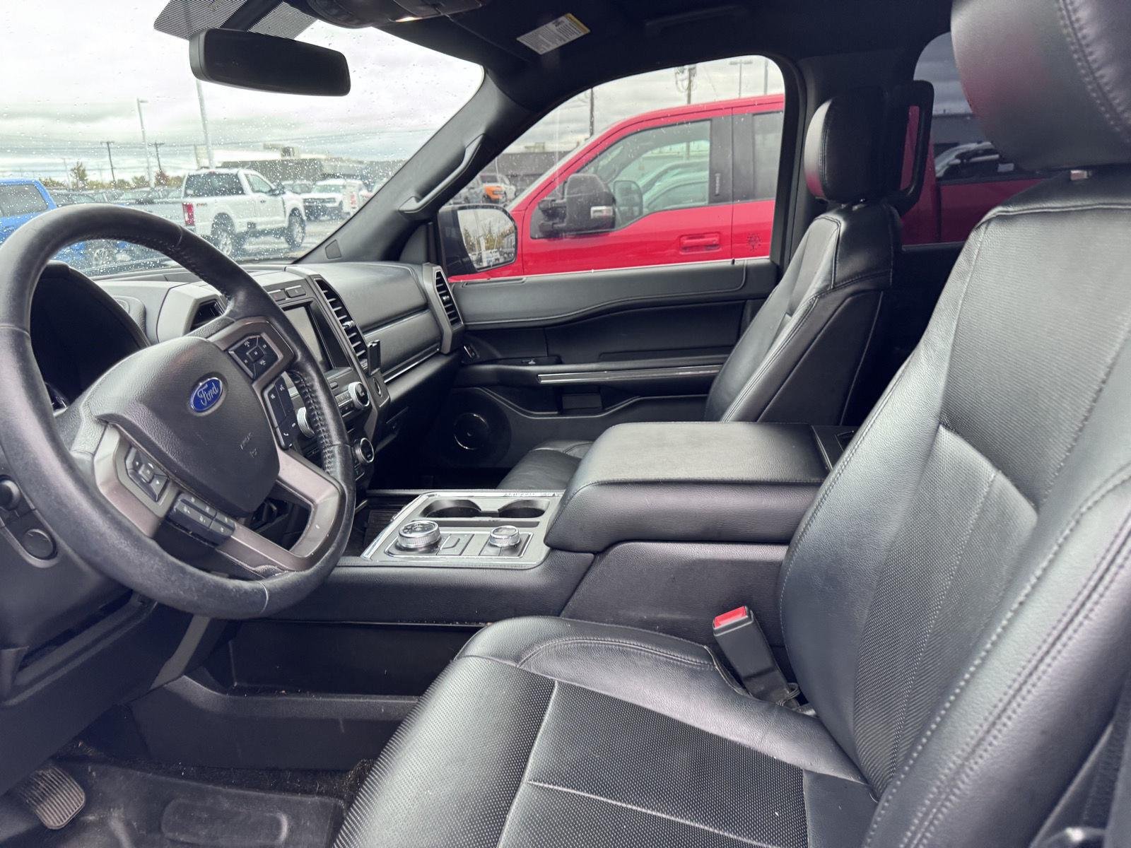 Used 2018 Magnetic Ford XLT image 5