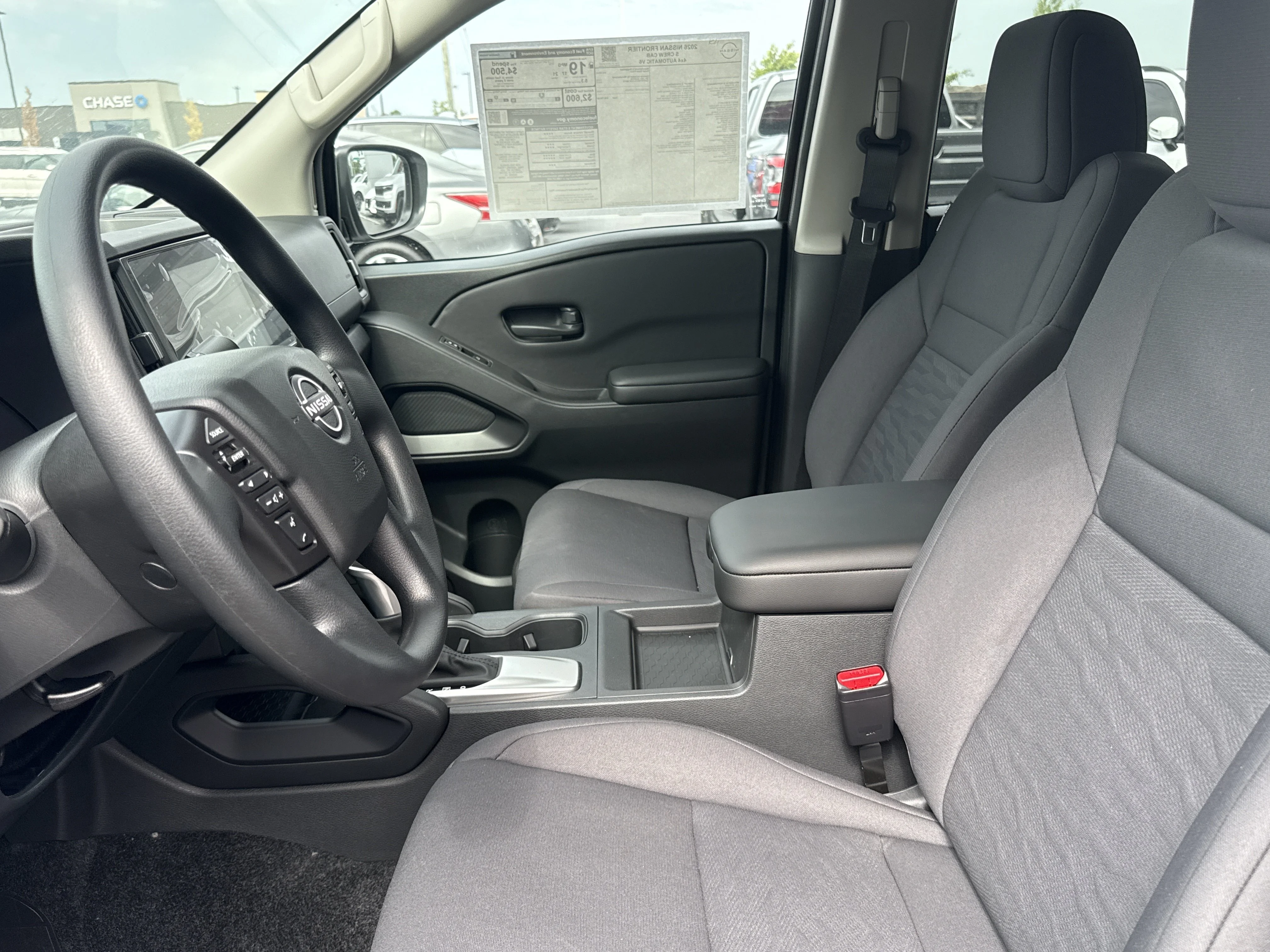 New 2026 Glacier White Nissan S 4WD image 5