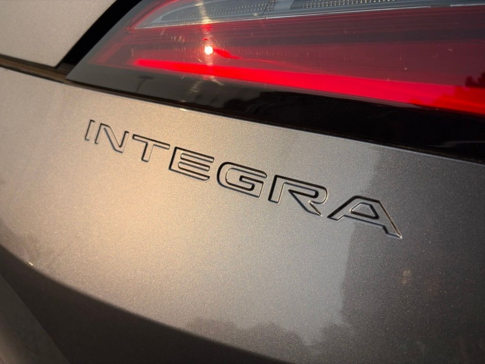Used 2024 Liquid Carbon Metallic Acura Base image 6