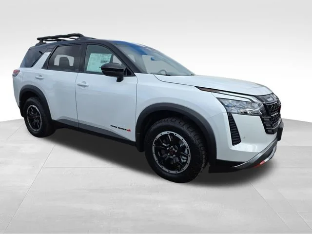 2026 Nissan Pathfinder Rock Creek 4WD's photo