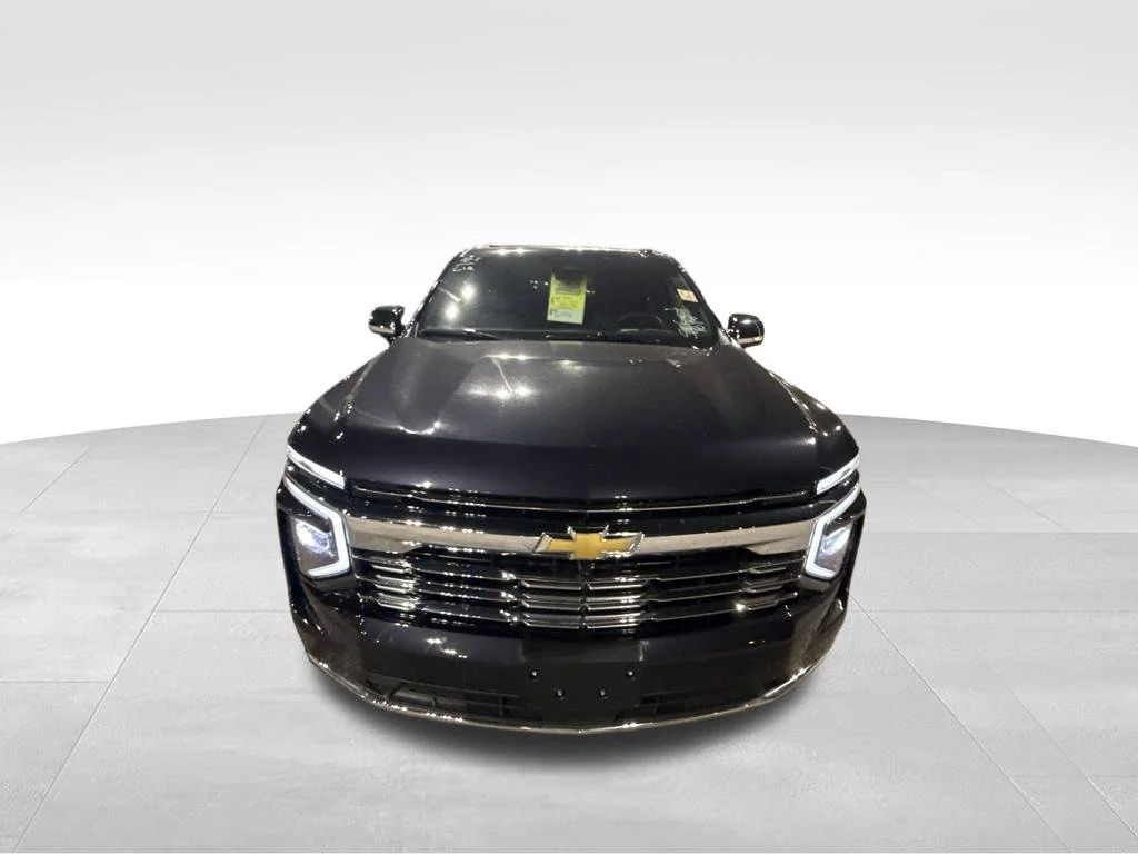 Used 2025 Gray Chevrolet Premier image 13