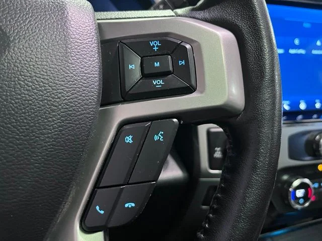 Used 2022 Red Ford Lariat image 25