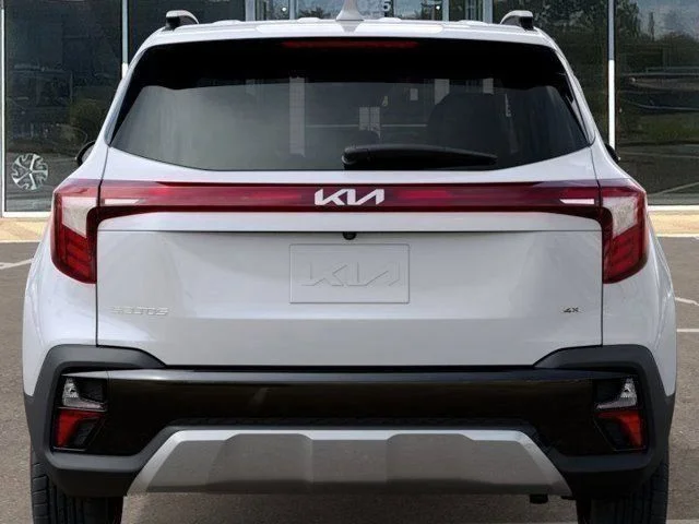 2026 Kia Seltos EX - Photo 13