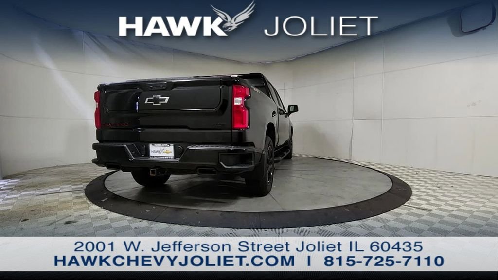Used 2024 Black Chevrolet RST image 7