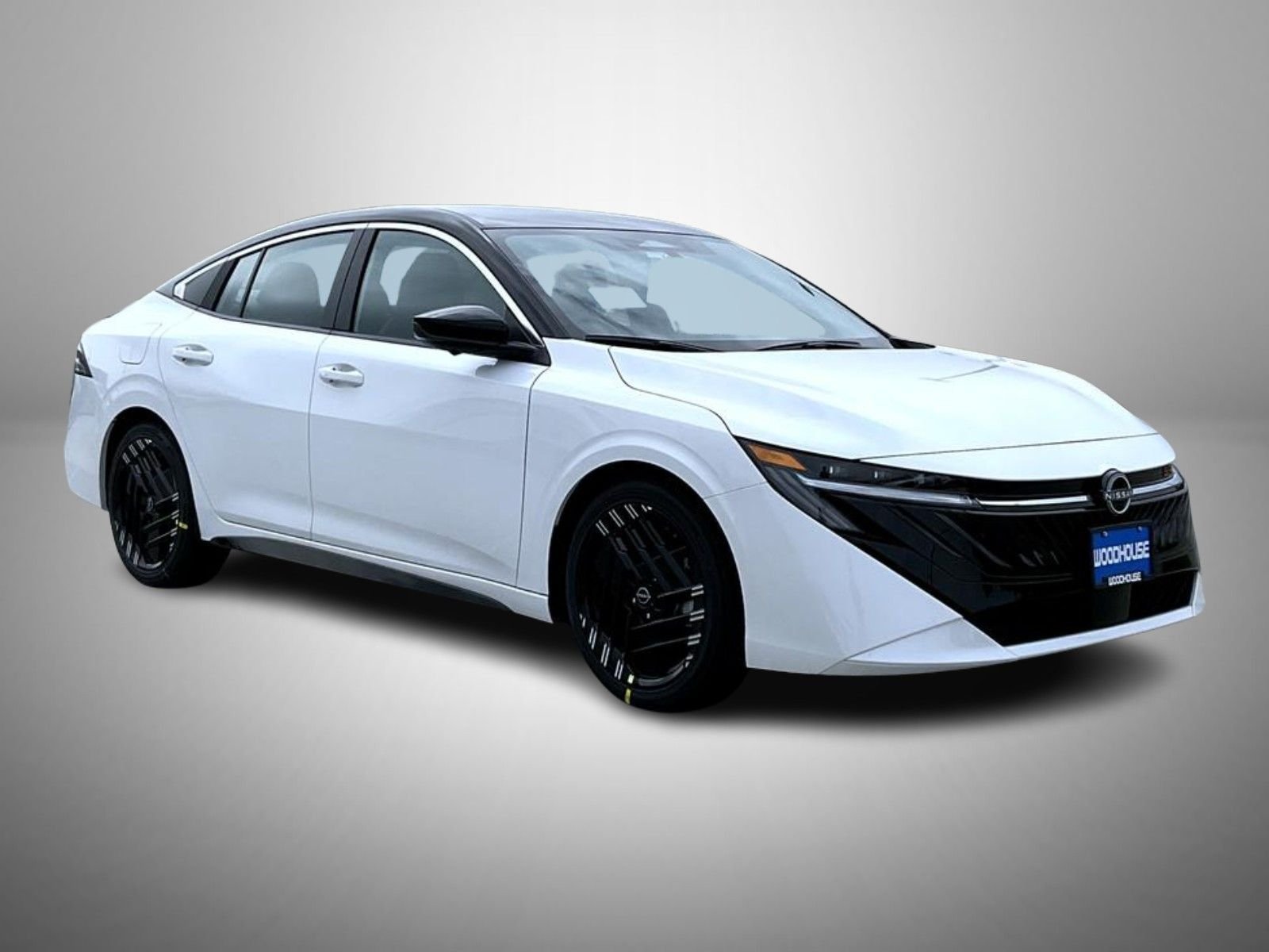 New 2026 Aspen White TriCoat / Super Black Two-tone Nissan SR image 3