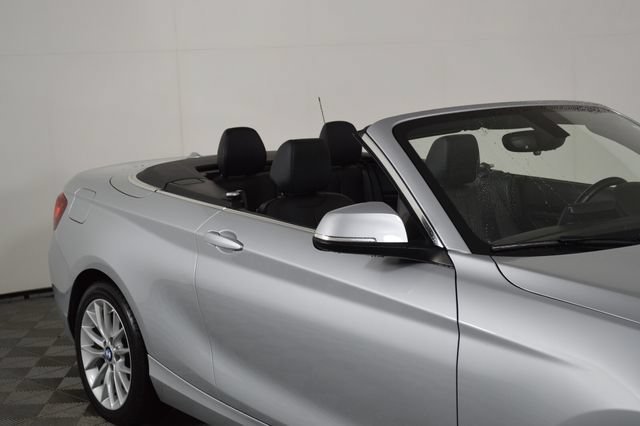 Used 2016 Silver BMW xDrive image 20