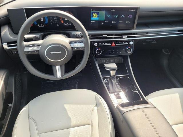 New 2026 Black Hyundai SEL AWD image 31
