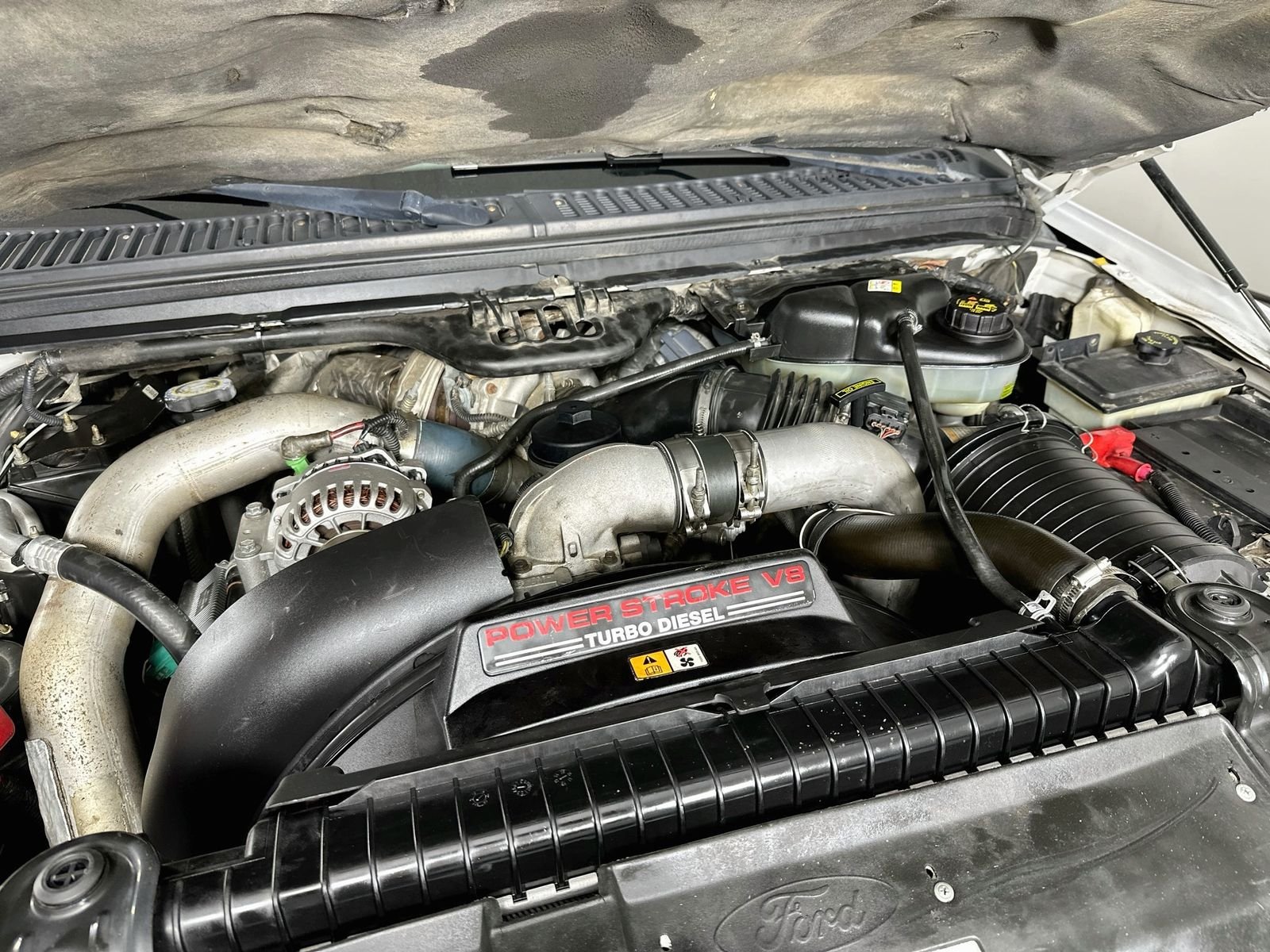 Used 2004 Oxford White Clearcoat Ford Lariat image 27