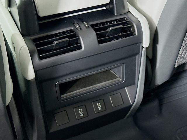 New 2026 Santorini Black Land Rover X-Dynamic SE image 27