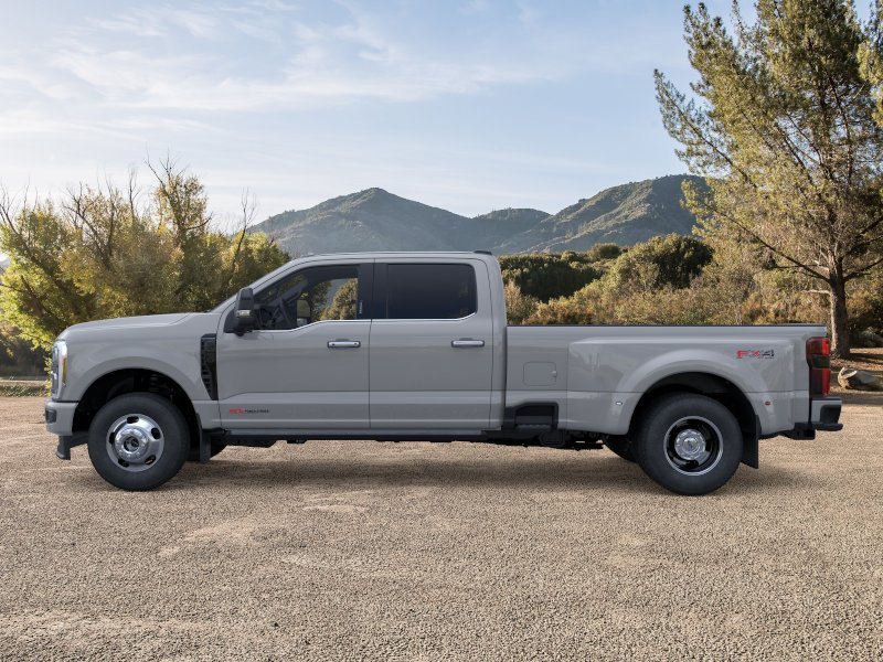 New 2026 Avalanche Ford F-350® Platinum® image 32