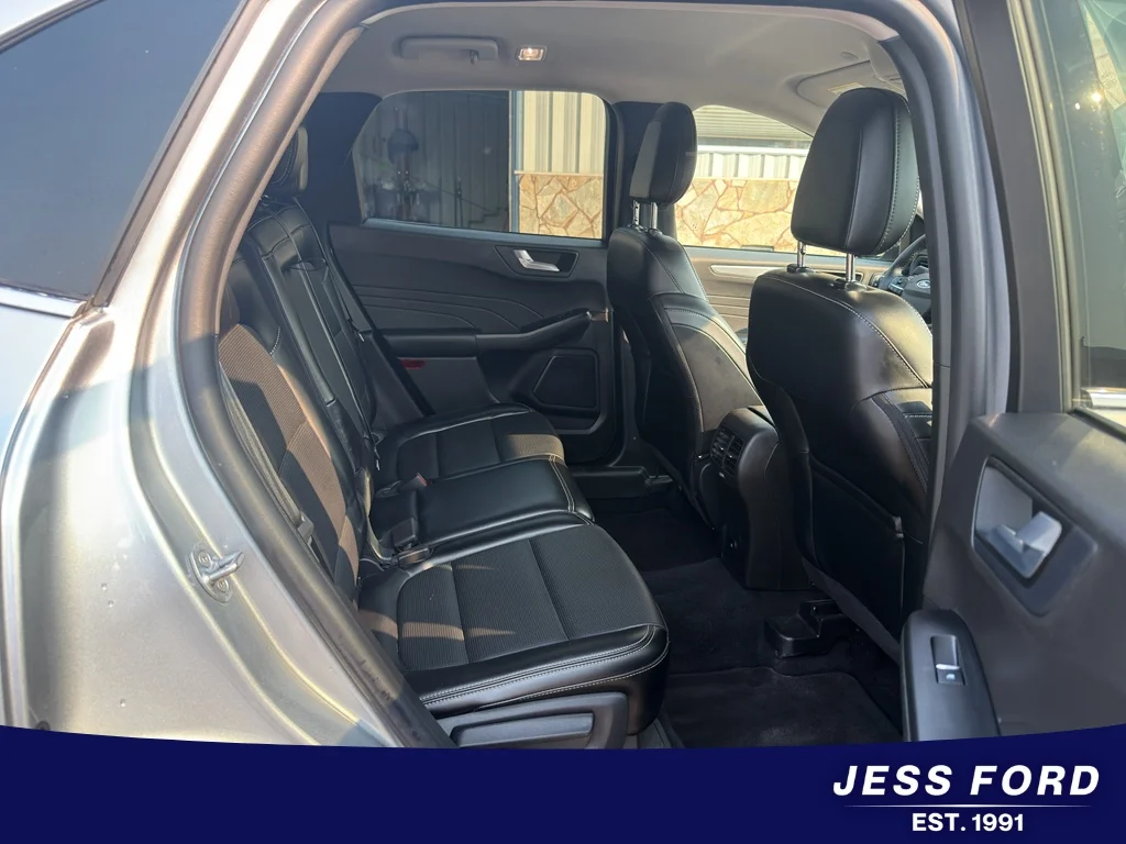 2024 Ford Escape Platinum - Photo 12