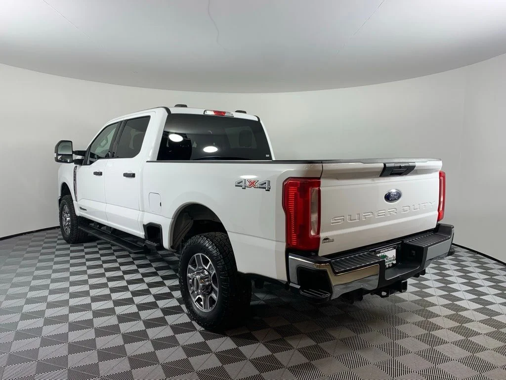 Used 2025 White Ford XLT image 10