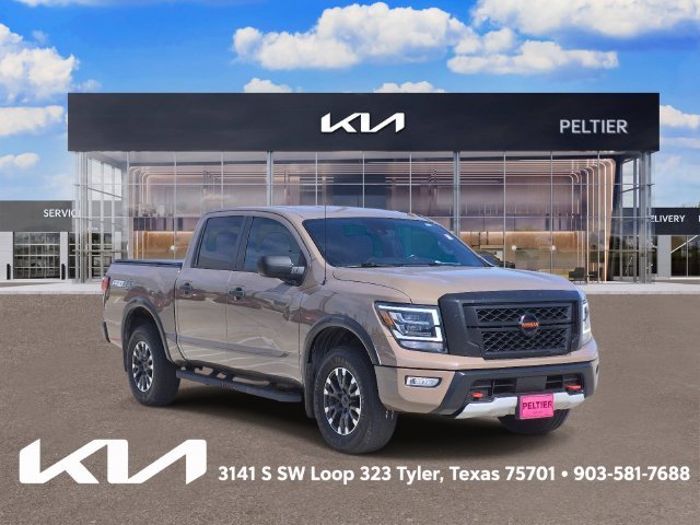 2021 Nissan Titan