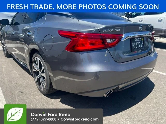 Used 2018 Gun Metallic Nissan 3.5 SV image 5