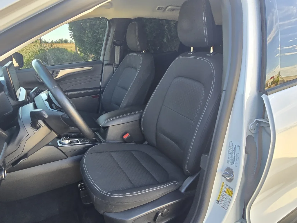 Used 2024 Oxford White Ford Active image 13
