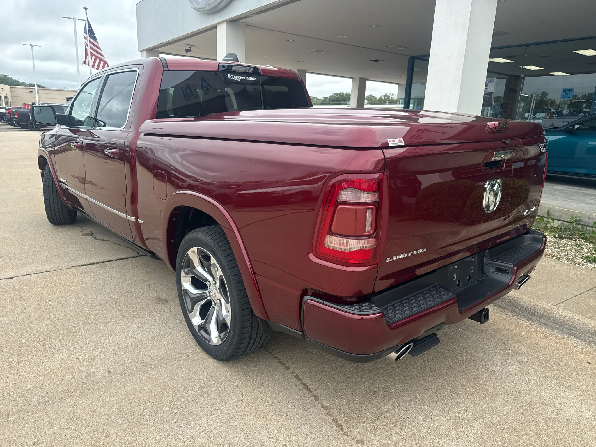 Used 2021 Delmonico Red Pearlcoat Ram Limited image 14