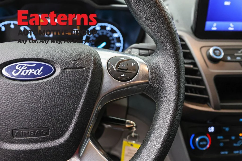 Used 2021 Silver Ford XLT image 16