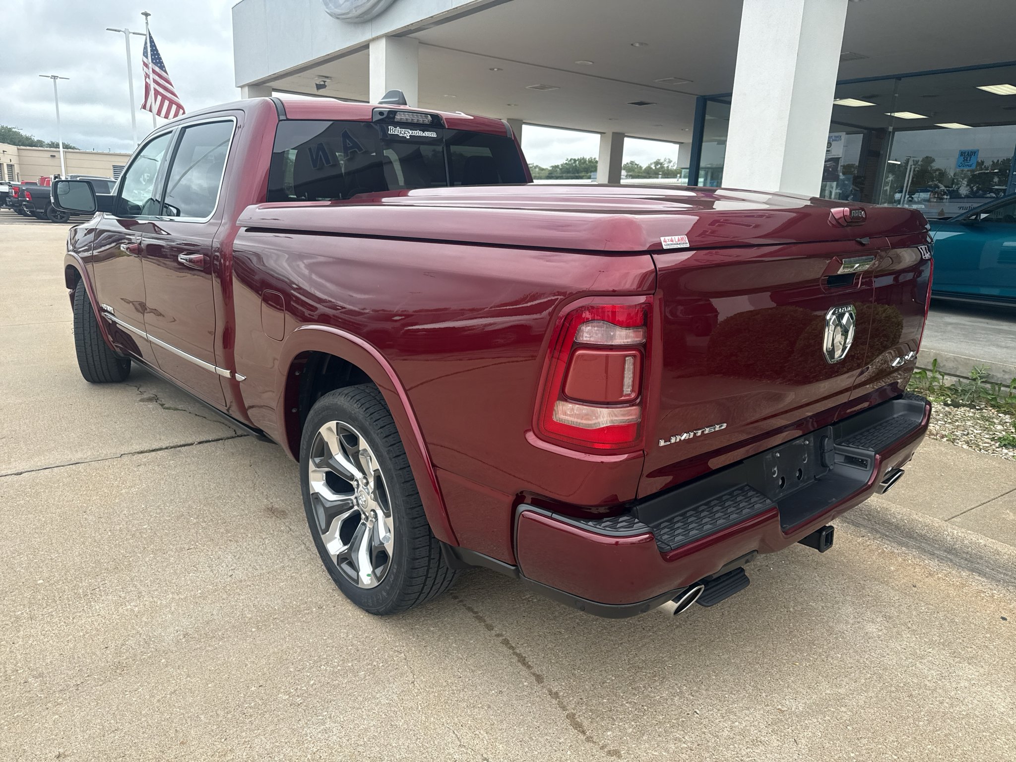 Used 2021 Delmonico Red Pearlcoat Ram Limited image 14