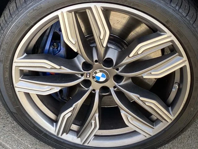 Used 2017 Black BMW M760i image 29