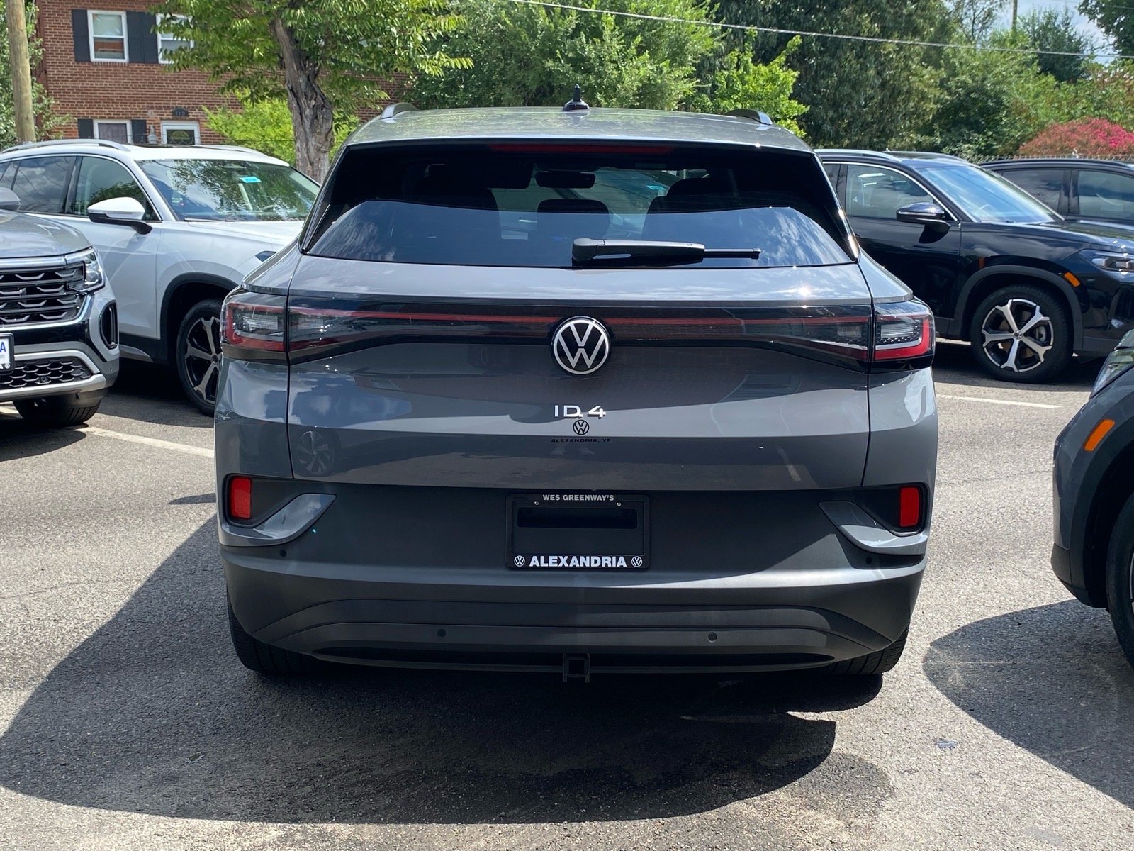 Used 2023 Volkswagen ID.4 PRO S with VIN 1V2GNPE88PC001489 for sale in Alexandria, VA