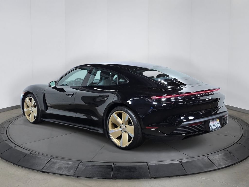 Used 2024 Black Porsche  image 3