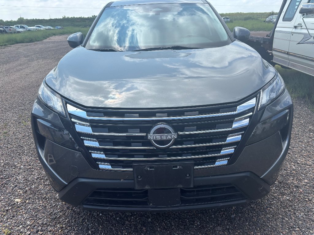 Used 2024 Gun Metallic Nissan SV image 1