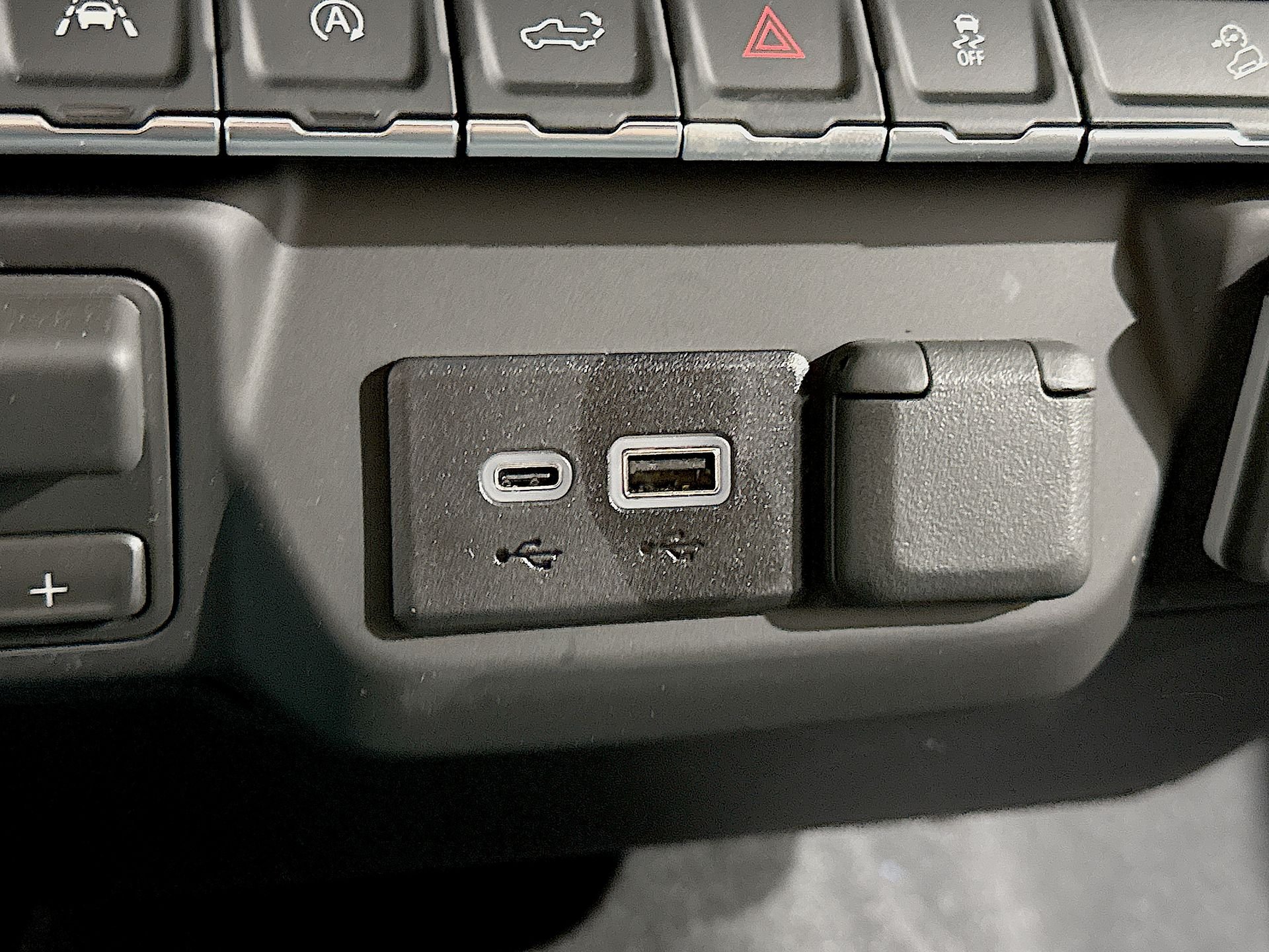 2026 GMC Sierra 1500 Pro - Photo 32