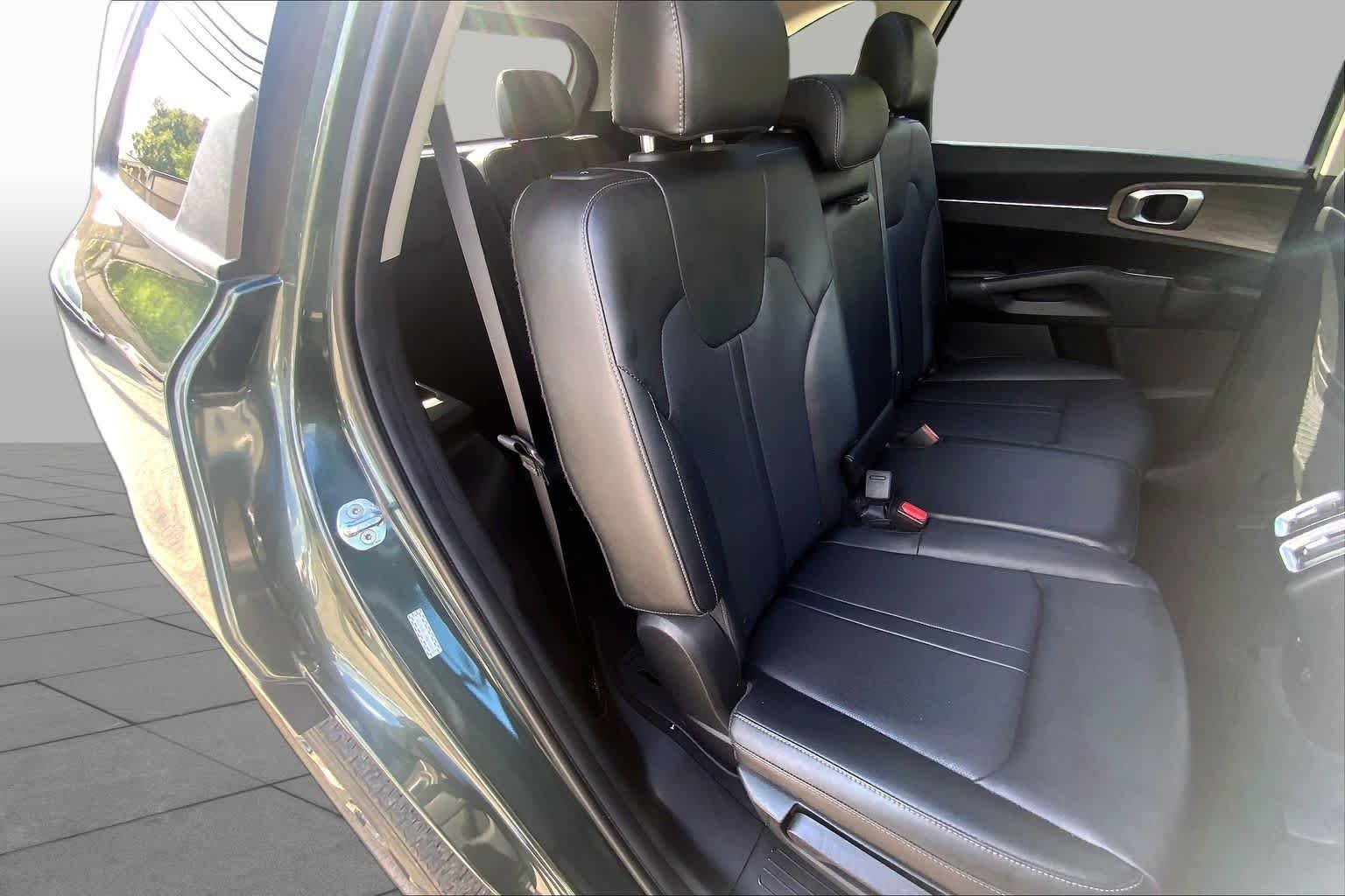 Used 2022 Aruba Green Kia X-Line S image 34