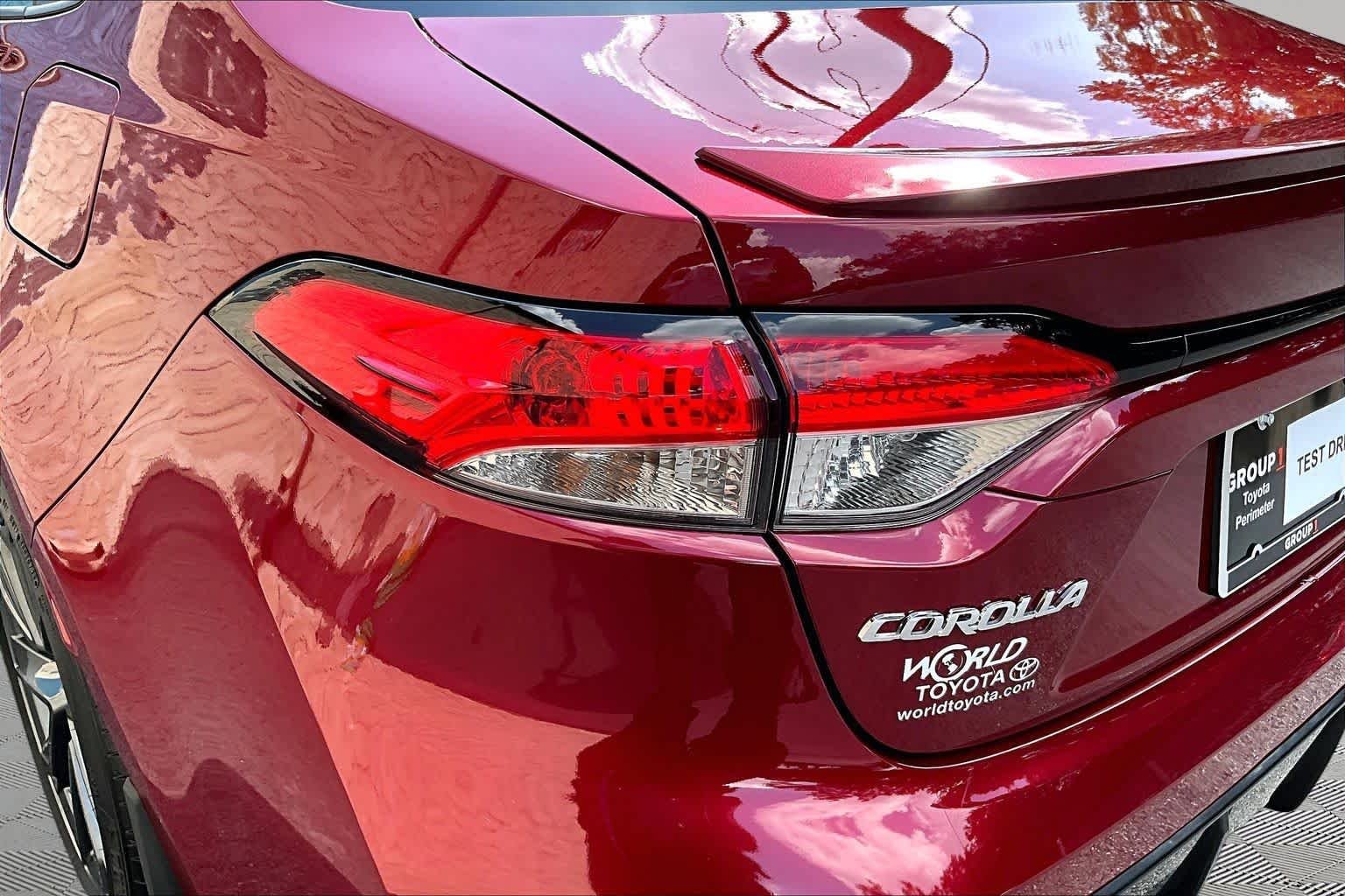 Used 2025 Ruby Flare Pearl Toyota SE image 29