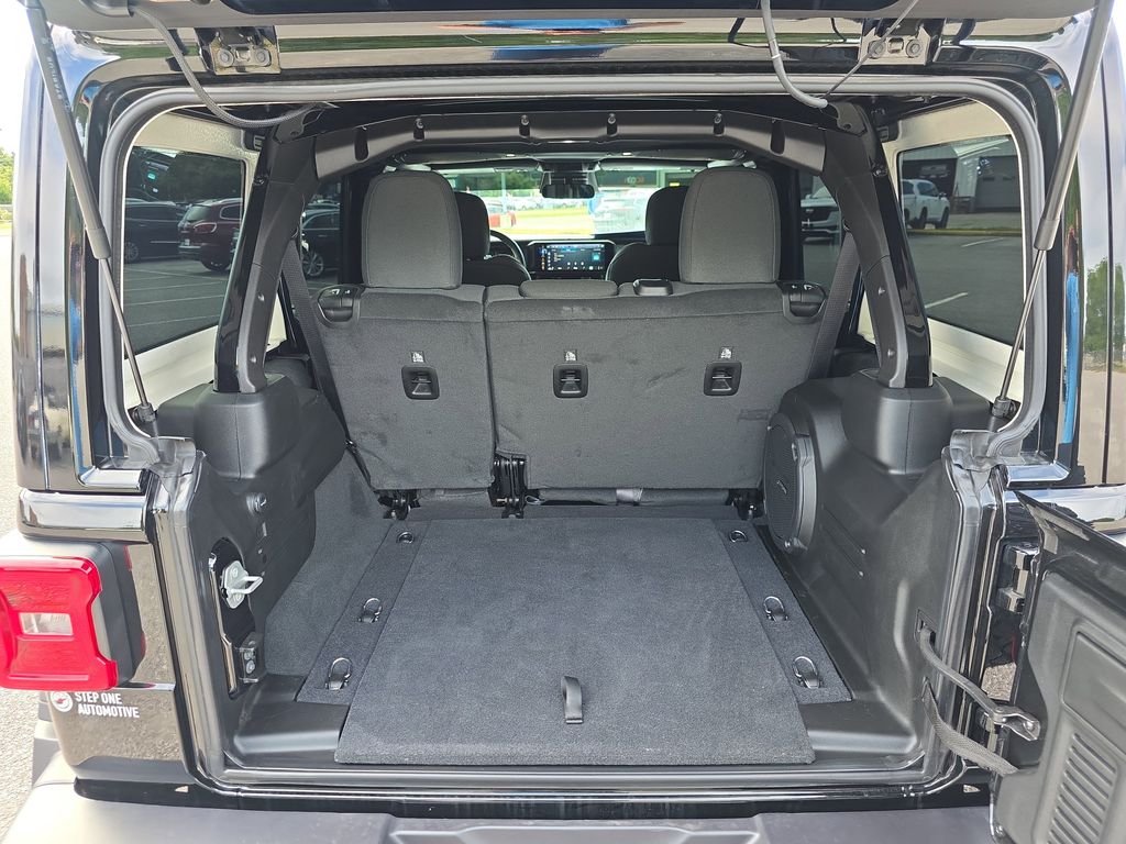 Used 2026 Black Jeep Willys image 31