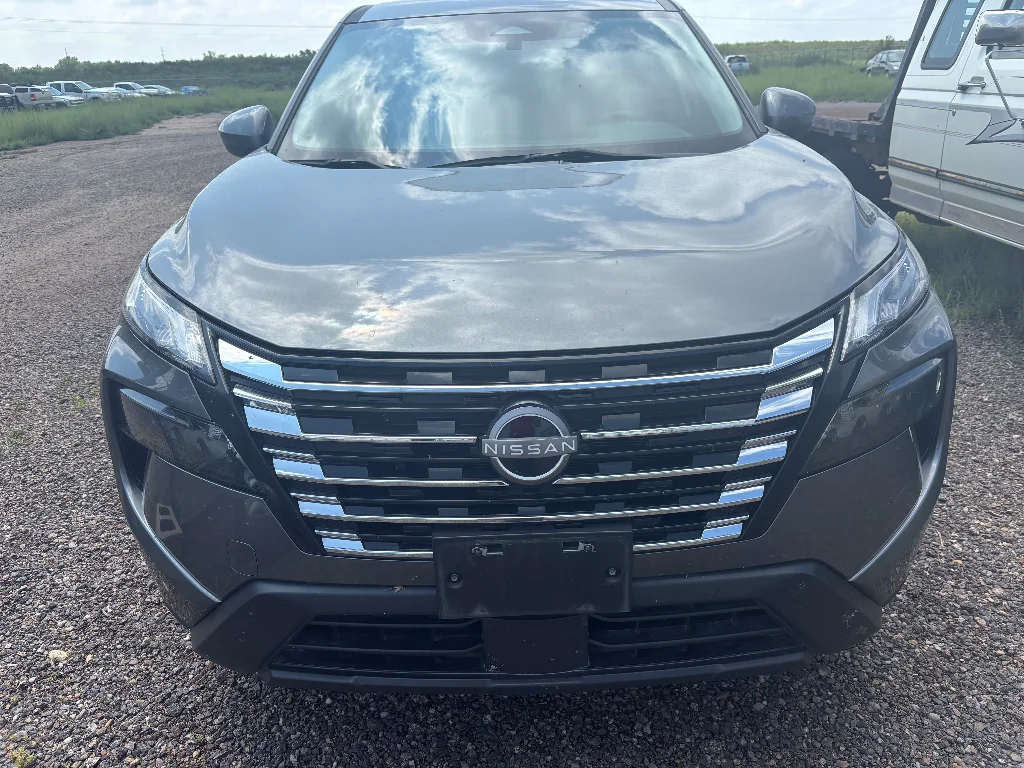 Used 2024 Gun Metallic Nissan SV image 1