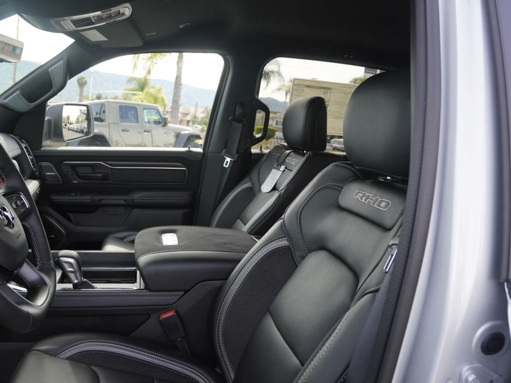 New 2026 Silver Zynith Exterior Paint RAM RHO image 18