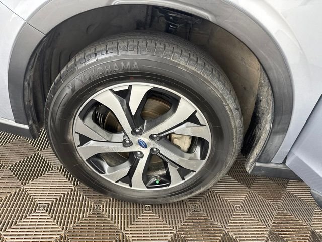 Used 2020 Silver Subaru Limited image 32