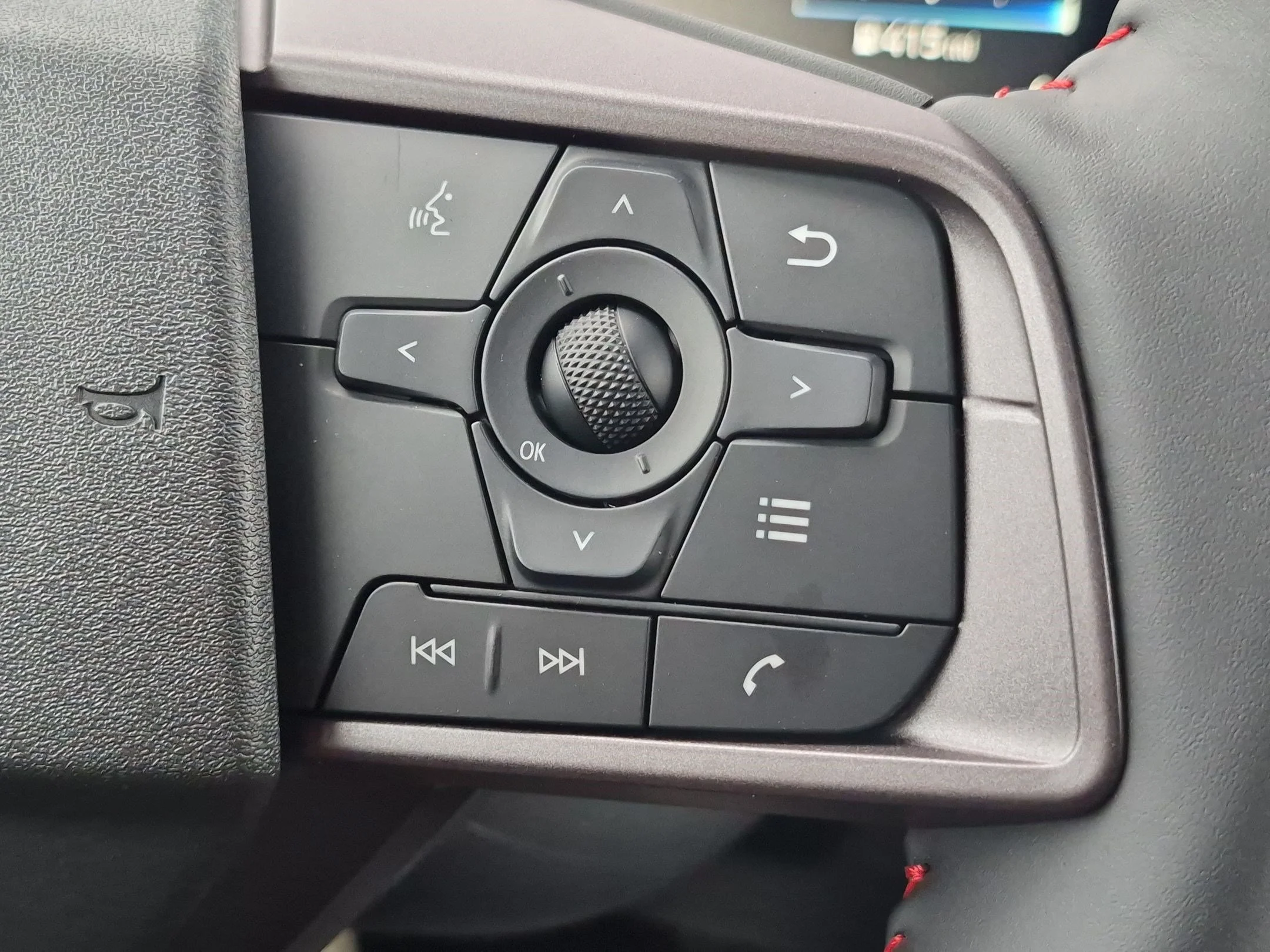 New 2027 Aspen White Tricoat Nissan SR image 15
