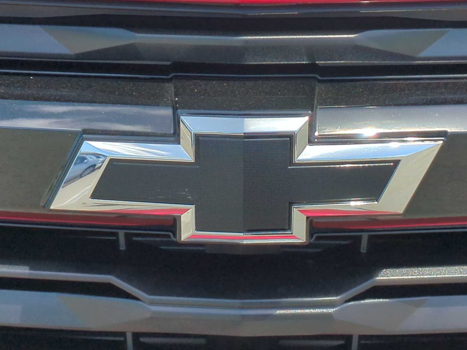 2026 Chevrolet Colorado Z71 - Photo 8