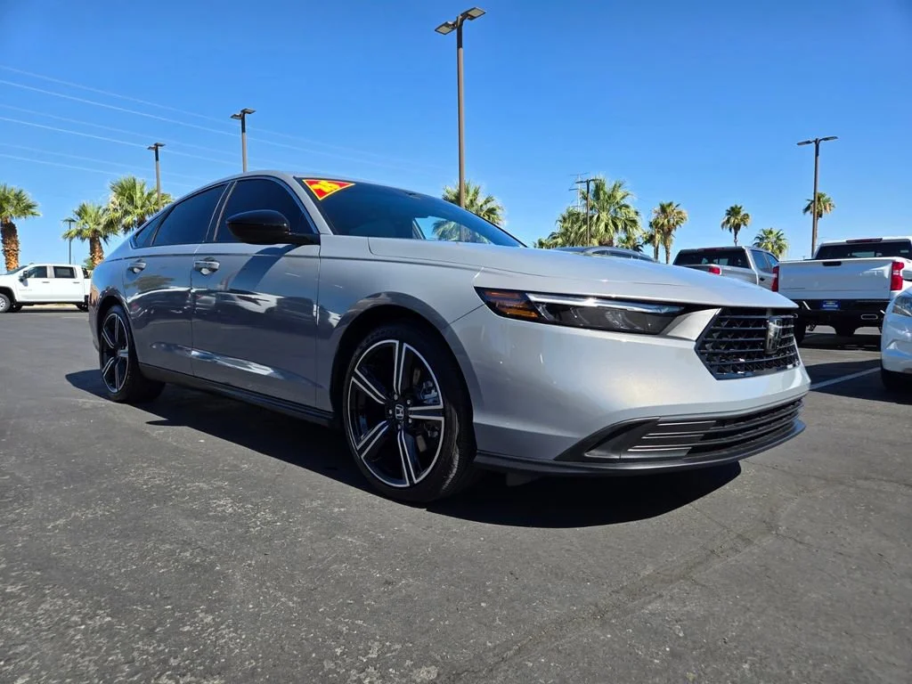Used 2025 Gray Honda Sport image 1