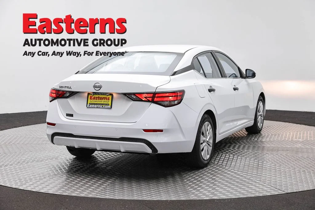 Used 2024 White Nissan S image 5