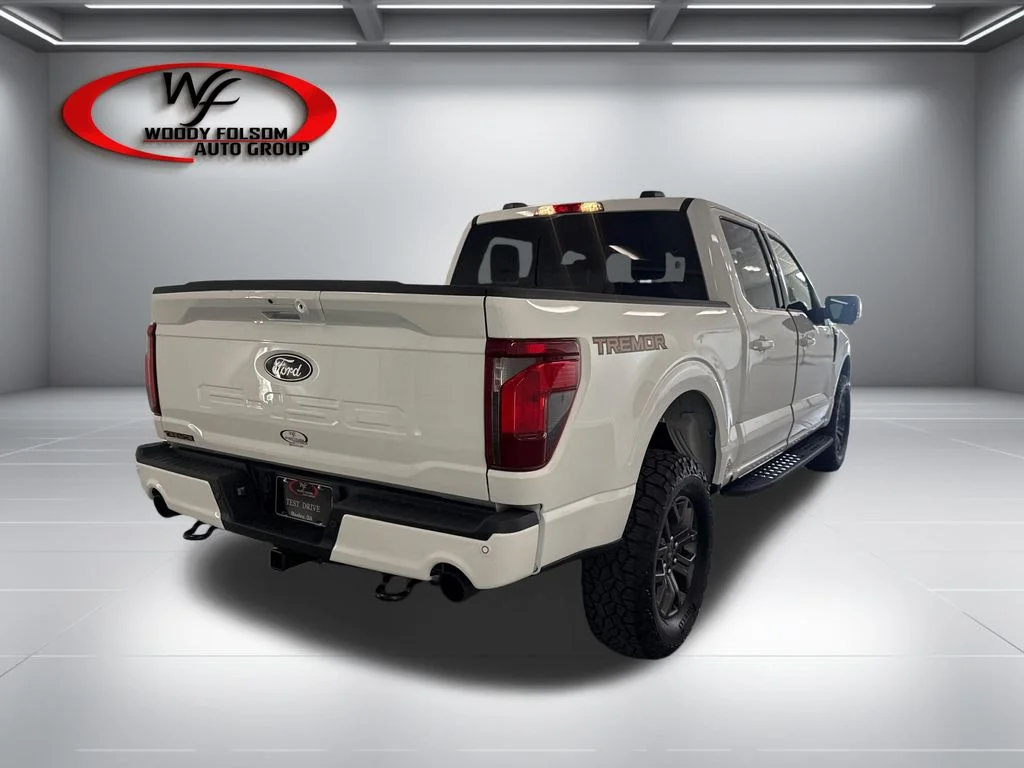 New 2026 White Ford Tremor image 6