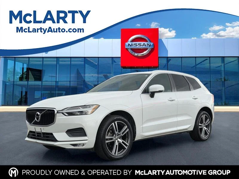 Used 2021 Crystal White VOLVO T5 AWD MOMENTUM image 1