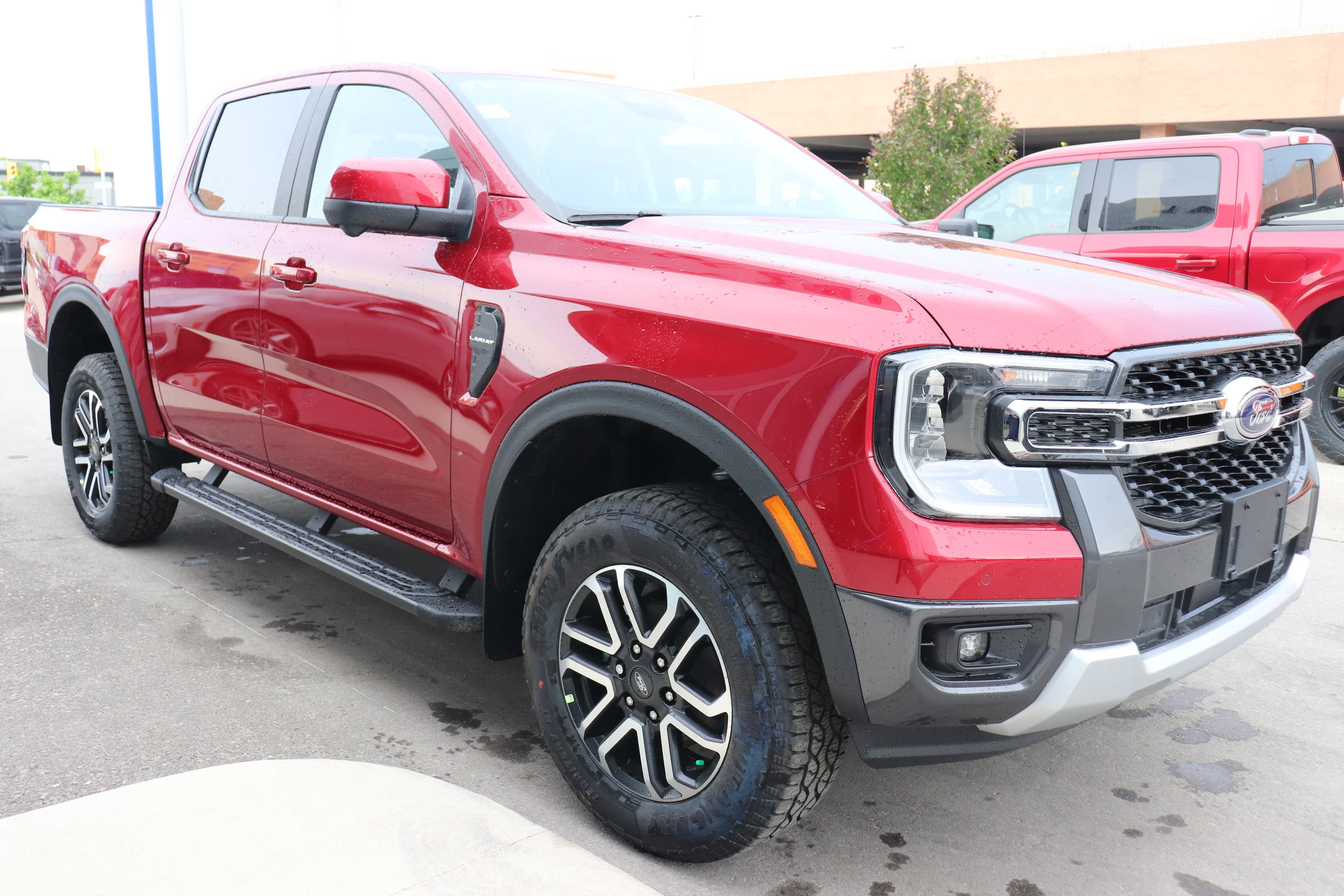 New 2026 RUBY RED METALLIC TINTED CC Ford LARIAT image 5