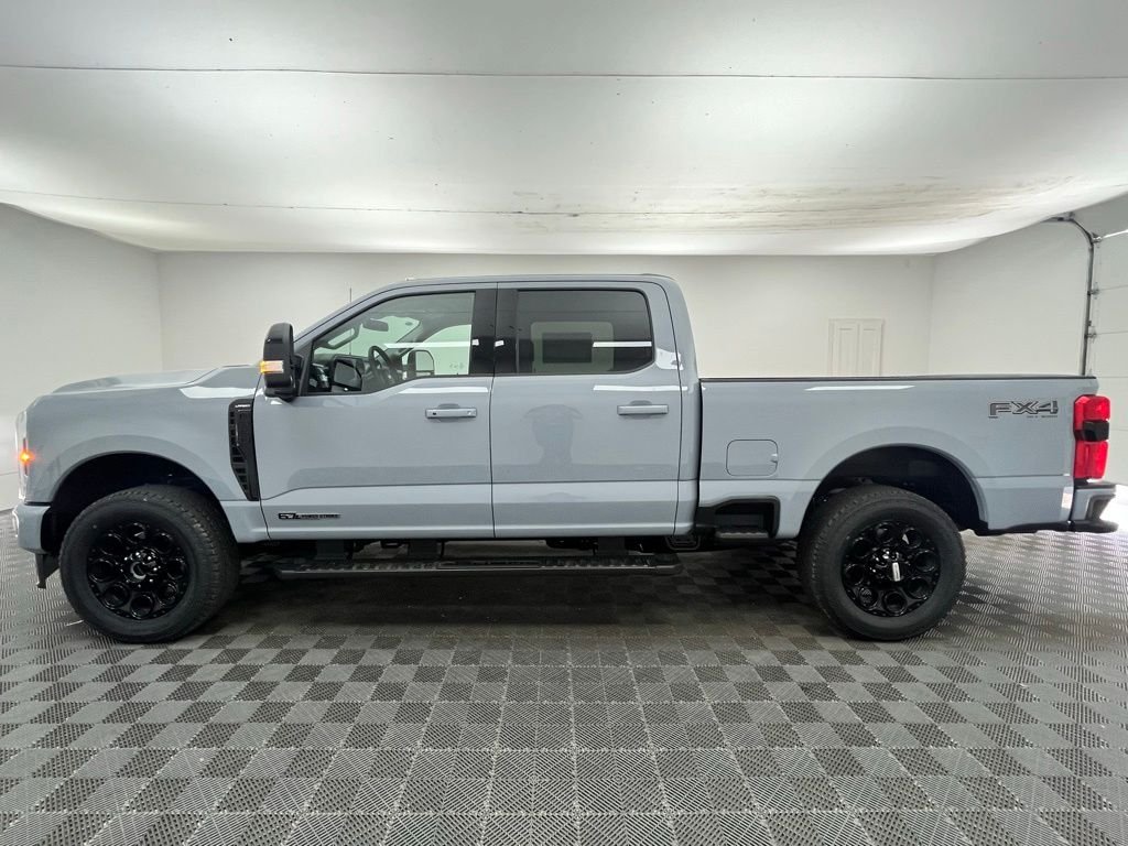 New 2026 Gray Ford Lariat image 12