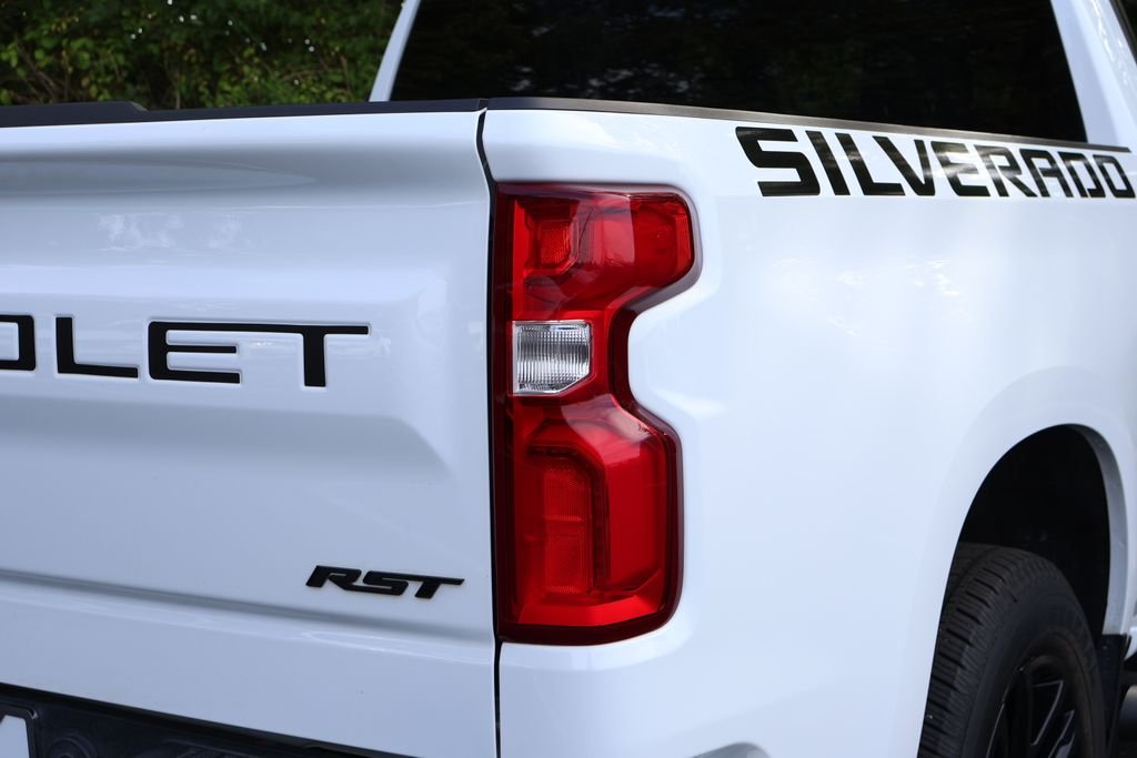 2023 Chevrolet Silverado 1500 RST - Photo 10