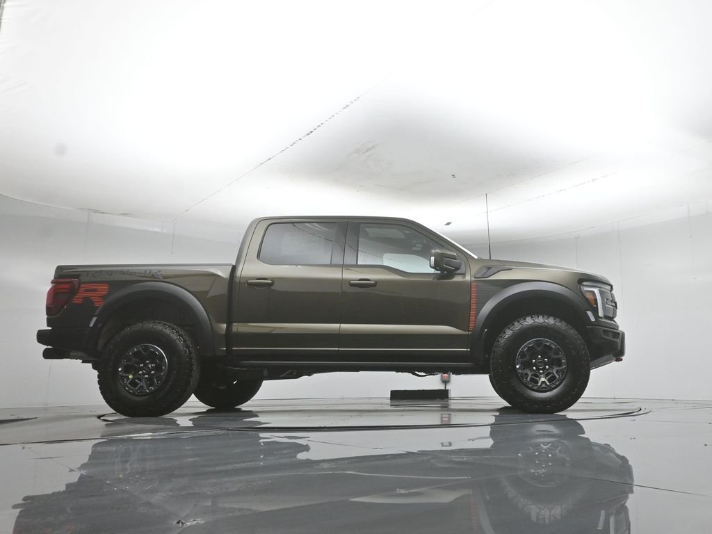 New 2026 Shelter Green Ford Raptor image 50