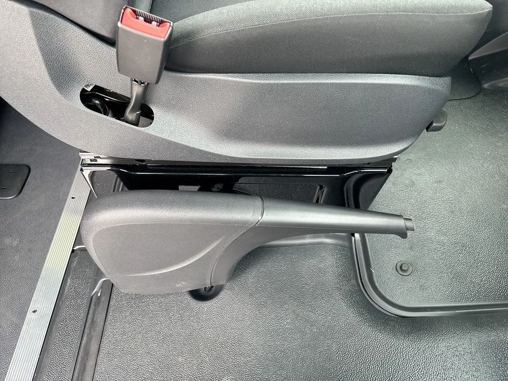 New 2026  Mercedes-Benz Passenger 170 WB image 26
