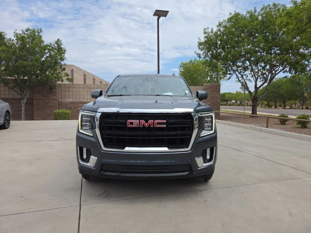 Used 2021 Blue GMC SLE image 2