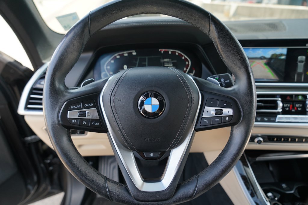 Used 2020 Dark Graphite BMW sDrive40i image 12