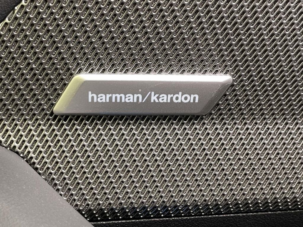 2025 BMW 2 Series M235 - Photo 28